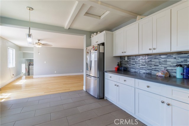 Detail Gallery Image 32 of 45 For 27981 Atlantic Ave, Highland,  CA 92346 - 3 Beds | 2 Baths