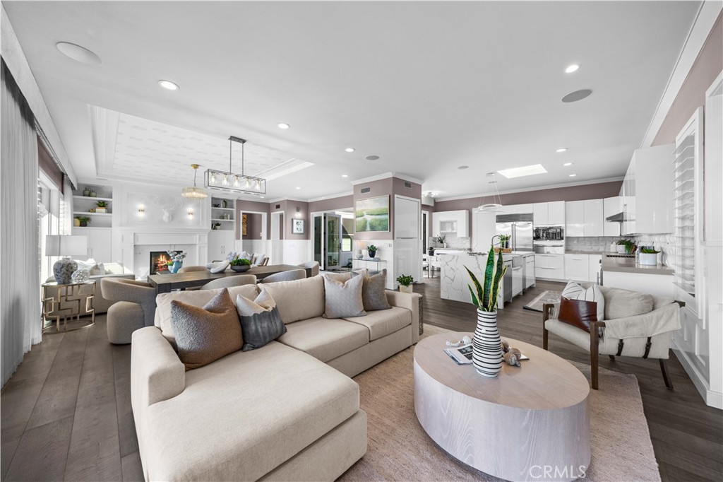 MLS #OC26105389 image #3