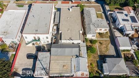 3025 Edgehill Drive, Los Angeles CA: https://media.crmls.org/medias/aa95820b-22fe-42ee-bebb-99373f9903bf.jpg