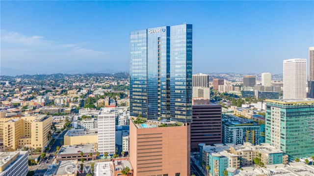 Image 2 for 1100 Wilshire Blvd #3004, Los Angeles, CA 90017