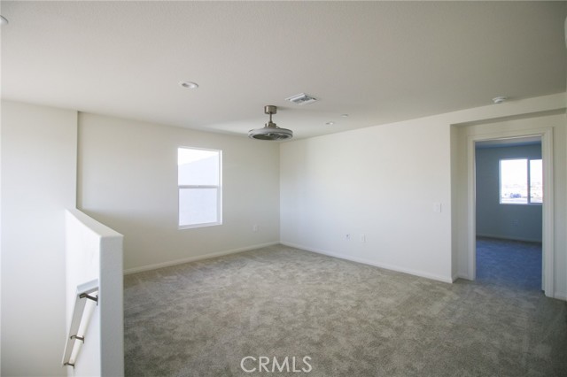 Detail Gallery Image 10 of 26 For 28552 Abbey Ln, Menifee,  CA 92585 - 5 Beds | 3/1 Baths