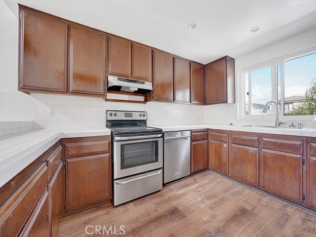 Detail Gallery Image 8 of 18 For 907 E Balboa Bld a,  Newport Beach,  CA 92661 - 3 Beds | 2 Baths