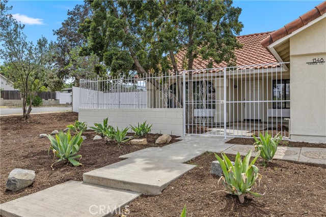 1348 Sandia Street, Corona CA: https://media.crmls.org/medias/aa962756-6698-45b3-85ee-e52f24fcfa61.jpg