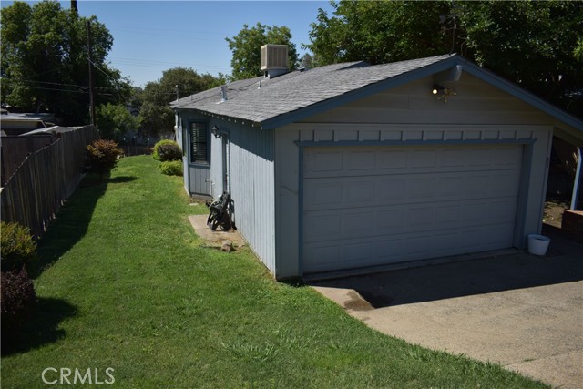 Detail Gallery Image 11 of 27 For 3695 Stauss Ave, Oroville,  CA 95966 - 3 Beds | 2 Baths