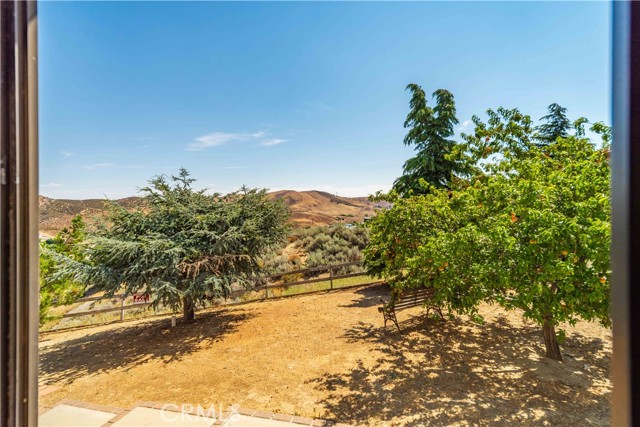 Detail Gallery Image 23 of 40 For 14747 Flintstone Dr, Lake Elizabeth,  CA 93532 - 3 Beds | 2 Baths