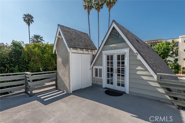 Detail Gallery Image 7 of 22 For 10624 Bloomfield #a St, Toluca Lake,  CA 91602 - 1 Beds | 1 Baths