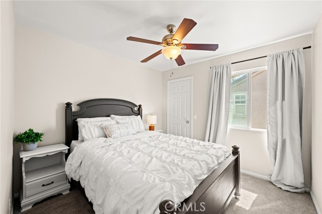 27620 Desert Gold Court, Murrieta CA: https://media.crmls.org/medias/aa97e281-aa61-49eb-b1e9-1d5957d1273e.jpg