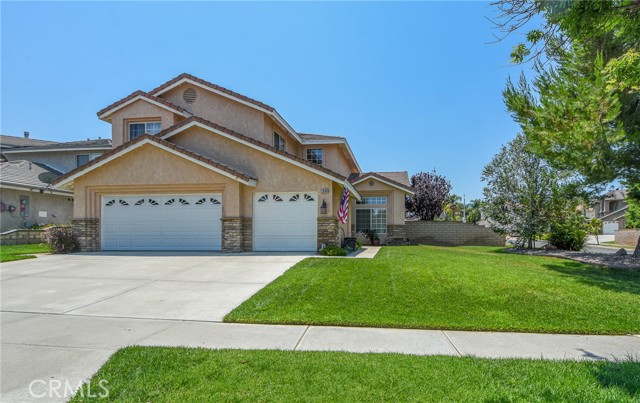 2898 Briarhaven Lane, Corona CA: https://media.crmls.org/medias/aa986fac-8b3d-41d6-b13c-8bc279e42f52.jpg