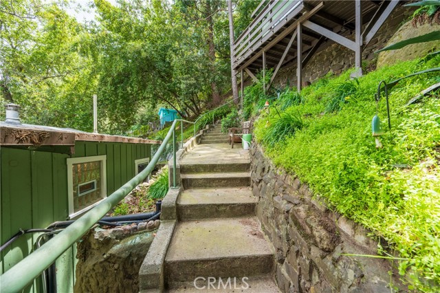 Detail Gallery Image 53 of 68 For 432 Fernwood Pacific, Topanga,  CA 90290 - 2 Beds | 2 Baths