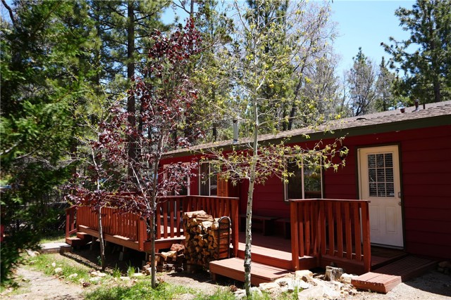 Detail Gallery Image 17 of 19 For 657 Moreno Ln, Sugarloaf,  CA 92386 - 2 Beds | 1 Baths
