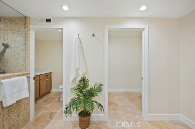 20516 Germain Street, Chatsworth CA: https://media.crmls.org/medias/aa99ff71-4c32-4157-b3fb-5c26d8d22bb5.jpg