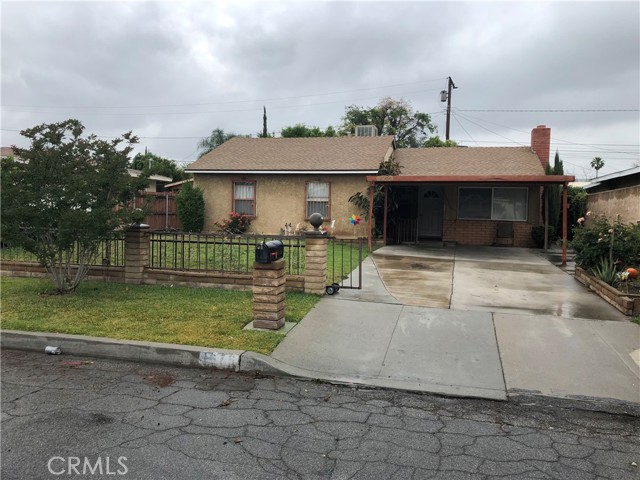 1676 Vine St, San Bernardino, CA 92411