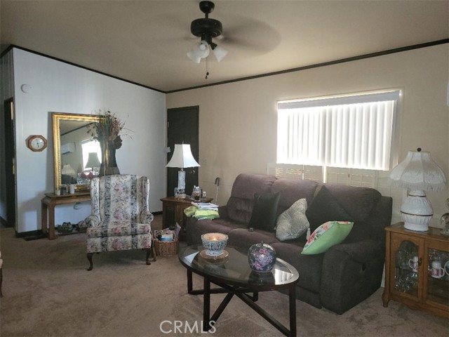 17640 Corkill Road, Desert Hot Springs CA: https://media.crmls.org/medias/aa9a9b0b-3933-4976-b3c9-6ae0a96f83d5.jpg