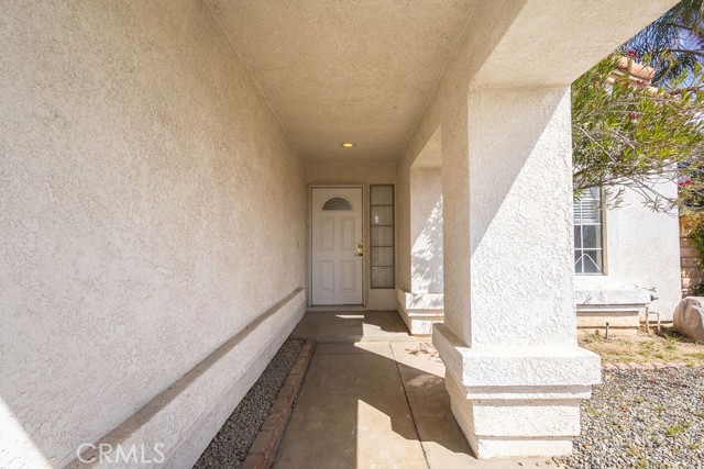 Detail Gallery Image 5 of 29 For 22532 Naranja, Moreno Valley,  CA 92557 - 4 Beds | 2/1 Baths