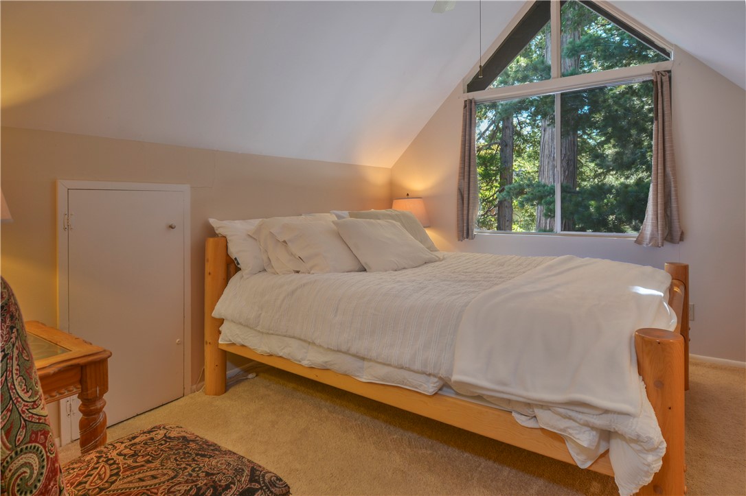 Detail Gallery Image 29 of 39 For 316 Annandale Dr, Lake Arrowhead,  CA 92352 - 4 Beds | 2 Baths