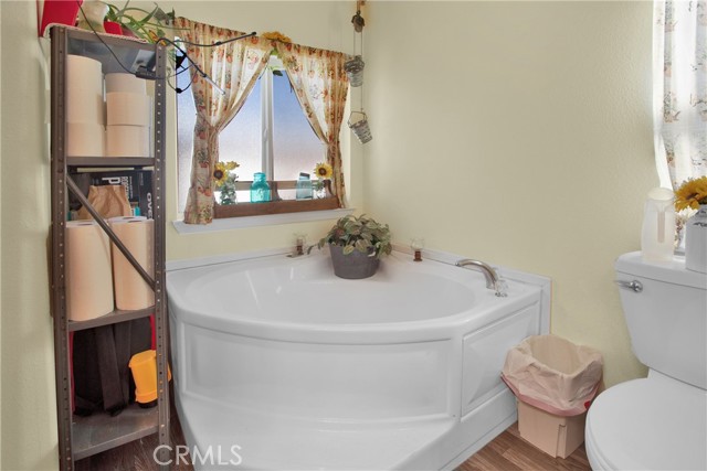 Detail Gallery Image 22 of 43 For 20843 Waalew Rd #C94,  Apple Valley,  CA 92307 - 4 Beds | 2 Baths