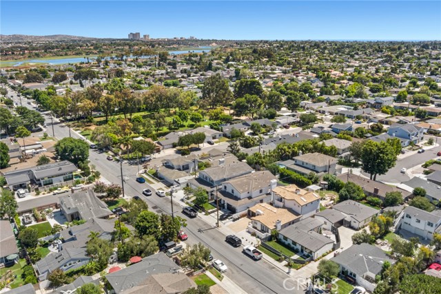 Detail Gallery Image 39 of 40 For 221 Monte Vista Ave, Costa Mesa,  CA 92627 - 5 Beds | 3/1 Baths