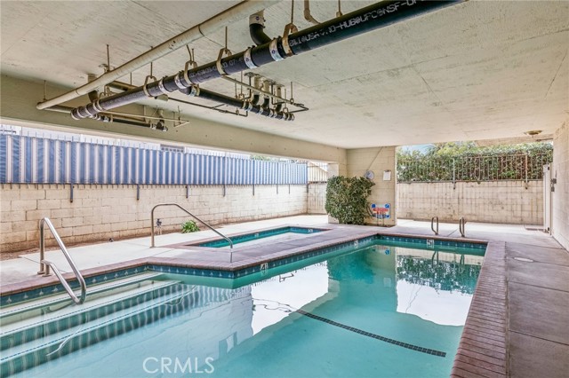 Detail Gallery Image 36 of 40 For 125 S Sierra Madre #215,  Pasadena,  CA 91107 - 2 Beds | 2 Baths