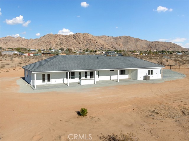 16944 Pauhaska Road, Apple Valley CA: https://media.crmls.org/medias/aa9dd0ab-6012-4377-9758-10cf1e1c7c16.jpg