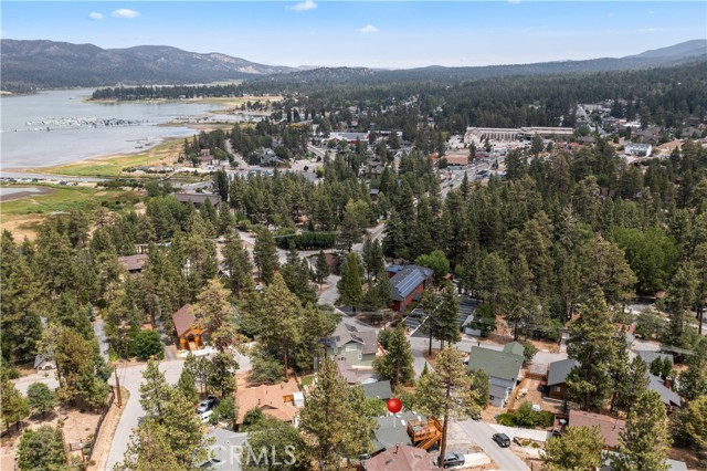 Detail Gallery Image 34 of 34 For 40356 Cliff Ln, Big Bear Lake,  CA 92315 - 2 Beds | 2 Baths