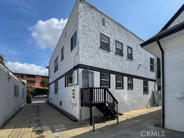 515 S Coronado Street, Los Angeles CA: https://media.crmls.org/medias/aa9edbbf-8736-423b-9b87-b6040f42ea24.jpg