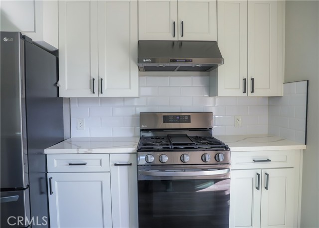 Detail Gallery Image 13 of 39 For 1130 Wesley, Pasadena,  CA 91104 - 3 Beds | 3 Baths