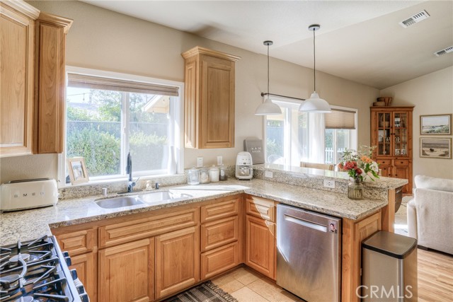 Detail Gallery Image 10 of 48 For 216 Mellane Cir, Orland,  CA 95963 - 3 Beds | 2 Baths