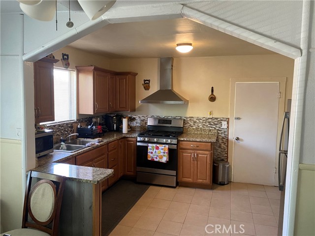 2113 Princeton Street, Delano CA: https://media.crmls.org/medias/aa9fe483-dcd7-455a-862d-c054edd3ee29.jpg