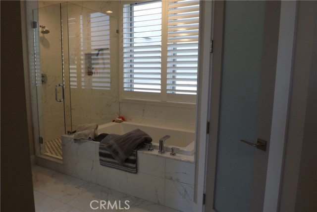 Detail Gallery Image 8 of 22 For 720 1/2 Poinsettia Ave, Corona Del Mar,  CA 92625 - 3 Beds | 2/1 Baths