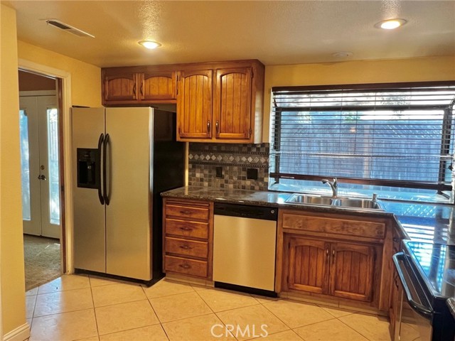 Detail Gallery Image 11 of 26 For 856 Purdue Ct, Merced,  CA 95348 - 3 Beds | 2 Baths