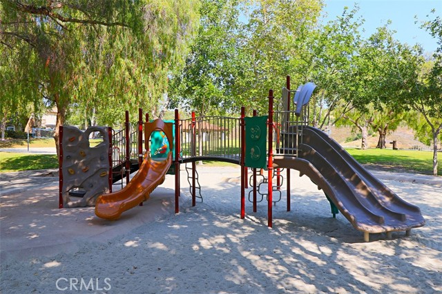 Detail Gallery Image 26 of 30 For 61 Rabano, Rancho Santa Margarita,  CA 92688 - 2 Beds | 2 Baths