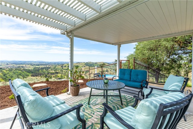 Detail Gallery Image 56 of 66 For 5530 El Pharo, Paso Robles,  CA 93446 - 5 Beds | 2/1 Baths
