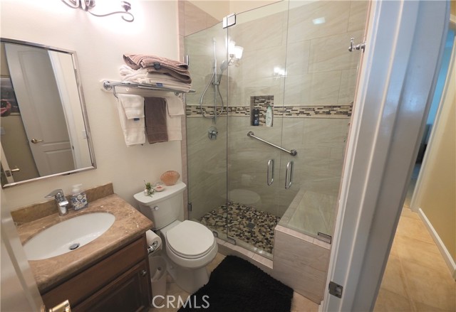 Detail Gallery Image 18 of 50 For 24622 Gleneagles, Corona,  CA 92883 - 2 Beds | 2/1 Baths