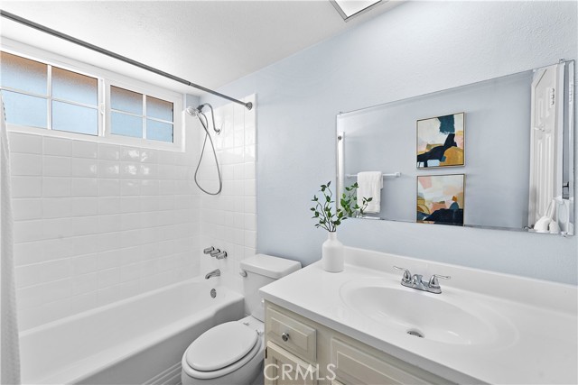 Detail Gallery Image 14 of 20 For 3571 Cortner Ave, Long Beach,  CA 90808 - 3 Beds | 1/1 Baths