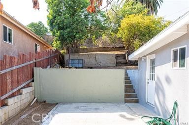Detail Gallery Image 16 of 19 For 453 S Bernal Ave, Los Angeles,  CA 90063 - 3 Beds | 1 Baths