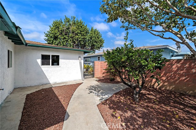 Detail Gallery Image 28 of 36 For 1410 W Camden Pl, Santa Ana,  CA 92704 - 3 Beds | 1/1 Baths