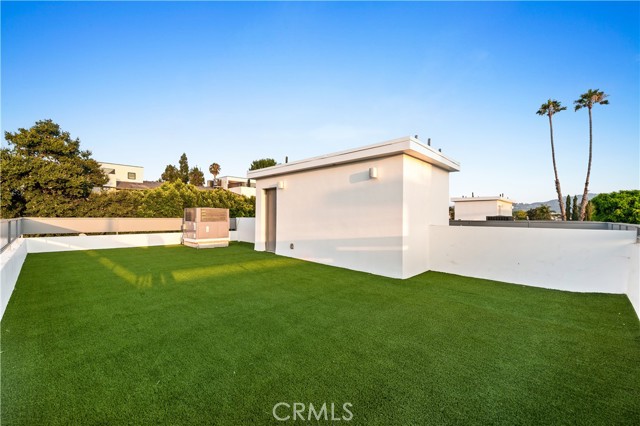 Detail Gallery Image 33 of 34 For 10857 Morrison, North Hollywood,  CA 91601 - 4 Beds | 3 Baths