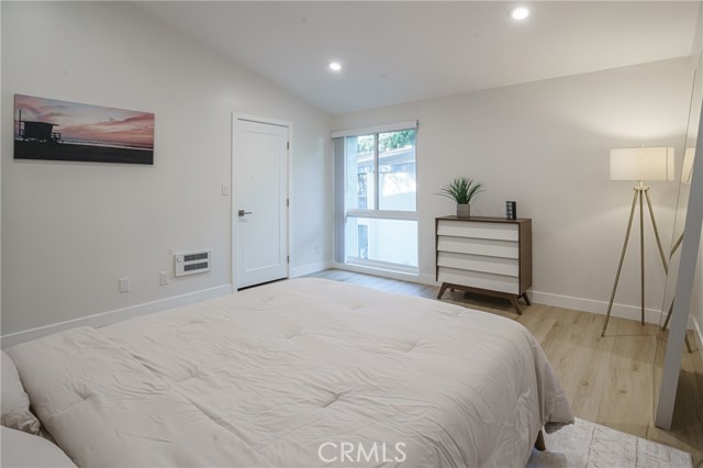 904 Camino Real, Redondo Beach CA: https://media.crmls.org/medias/aaa6b6a0-3544-45a0-ba28-8f0f6f8fdf10.jpg