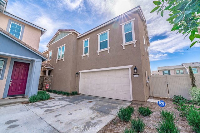 547 Enzo St, Lake Elsinore, CA 92530