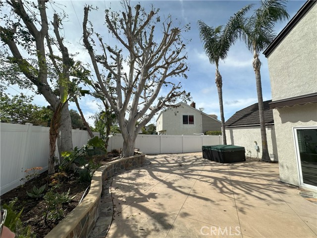2353 Littleton Circle, Costa Mesa CA: https://media.crmls.org/medias/aaa84a29-ffdb-4527-b4fd-d096a40bf6e0.jpg