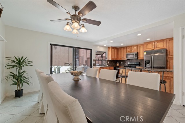 Detail Gallery Image 12 of 36 For 2258 Stonewood Ct, San Pedro,  CA 90732 - 3 Beds | 2/1 Baths