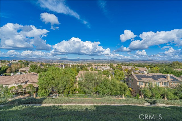 Detail Gallery Image 73 of 75 For 26524 Valley Oak Ln, Valencia,  CA 91381 - 5 Beds | 5/1 Baths