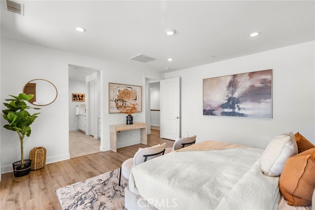 19162 Lauren Lane, Saugus CA: https://media.crmls.org/medias/aaaaecc1-3490-49c2-a66b-eb0abd398935.jpg