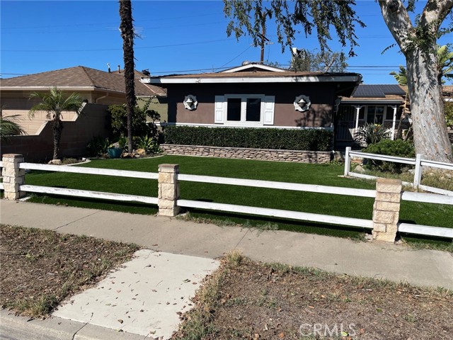 Image 12 of 21 For 1429 Rosewood Avenue