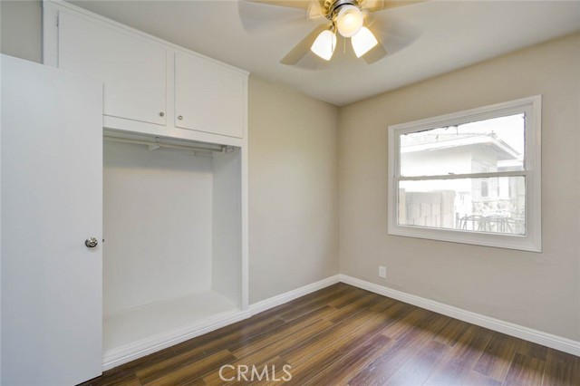538 S Raitt Street, Santa Ana CA: https://media.crmls.org/medias/aaabdbe4-7e2f-479c-995f-9511c7ca7f12.jpg