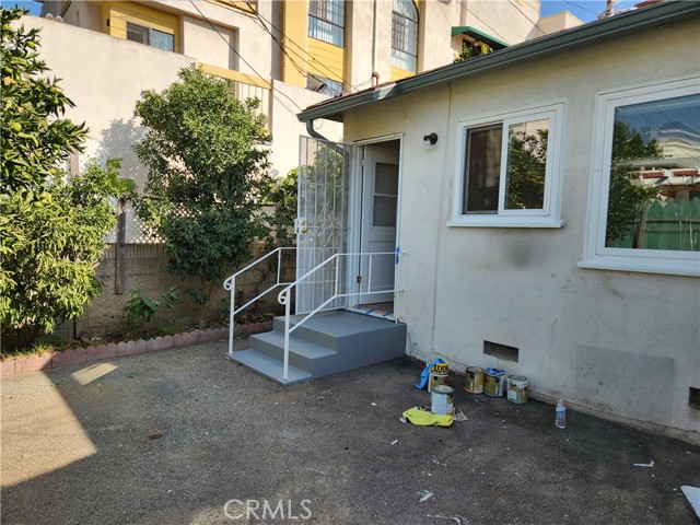 Detail Gallery Image 6 of 9 For 1123 E Chestnut St #B,  Glendale,  CA 91205 - 1 Beds | 1 Baths