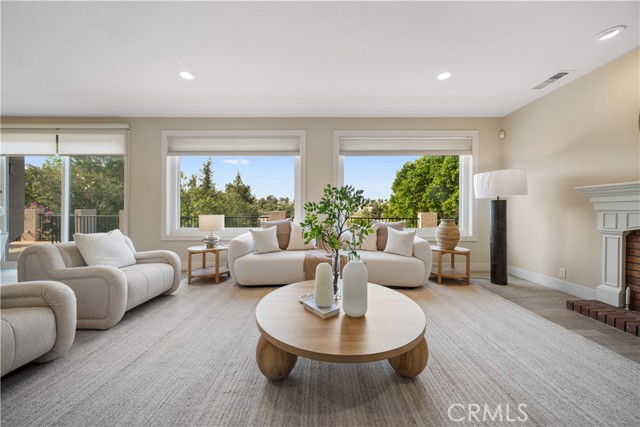 Detail Gallery Image 19 of 68 For 3048 Street of the Chimes, Chino Hills,  CA 91709 - 6 Beds | 6/1 Baths