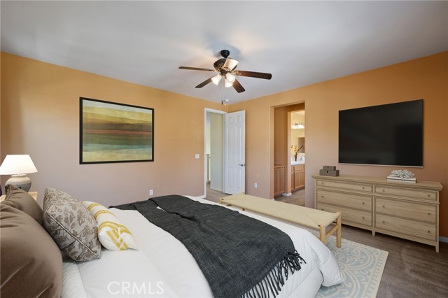 Detail Gallery Image 14 of 30 For 10114 Oporto Way, Bakersfield,  CA 93306 - 3 Beds | 3 Baths