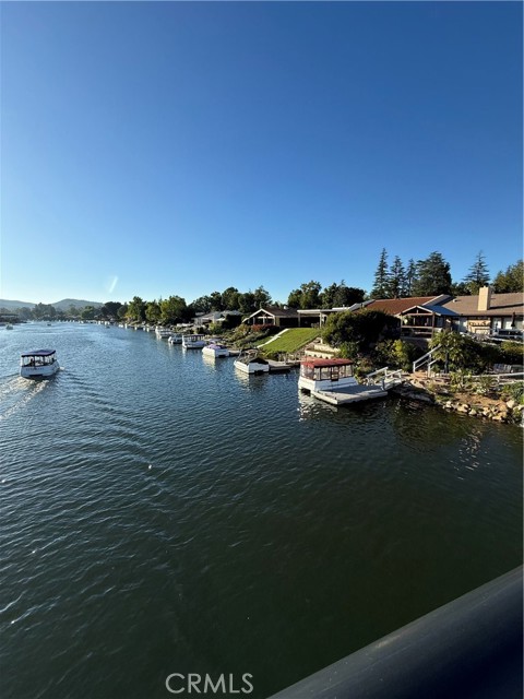 Front Image Thumbnail for CRSR26129570