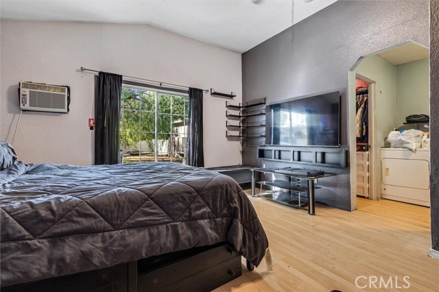 Detail Gallery Image 16 of 21 For 1555 Hillcrest, Fallbrook,  CA 92028 - 5 Beds | 4 Baths